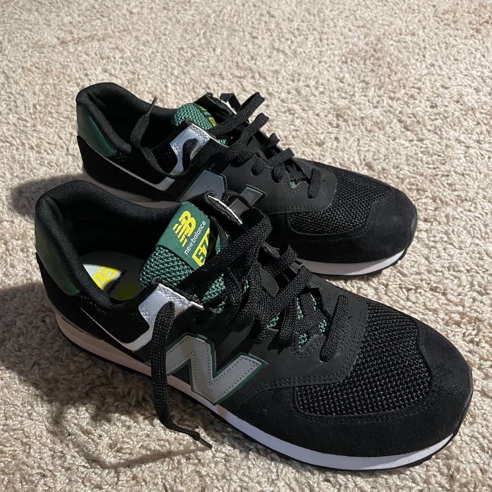 New Balance Black Green White Men's Athletic Sneakers
